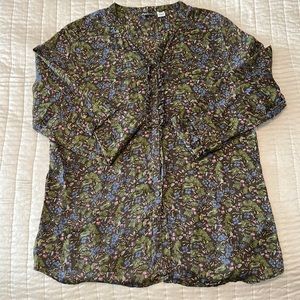 Eddie Bauer button up long sleeve shirt. XL